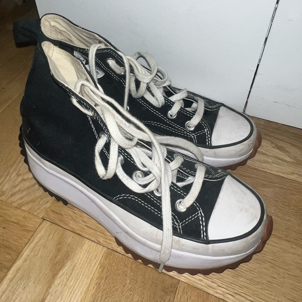 Worn platform converse